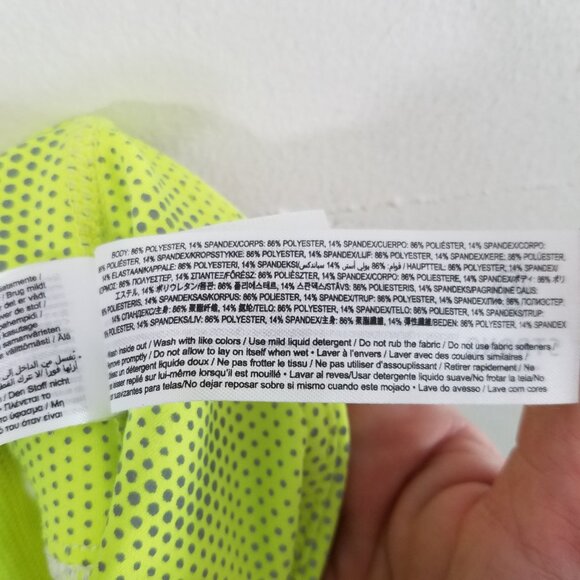 STRONG by Zumba Fitness Reflective Neon Leggings Size XS - Picture 9 of 9